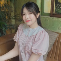Hoàng Hương Giang Thư Viện